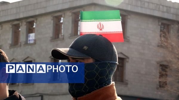 حضور گرم مردم تبریز در راهپیمایی 22 بهمن