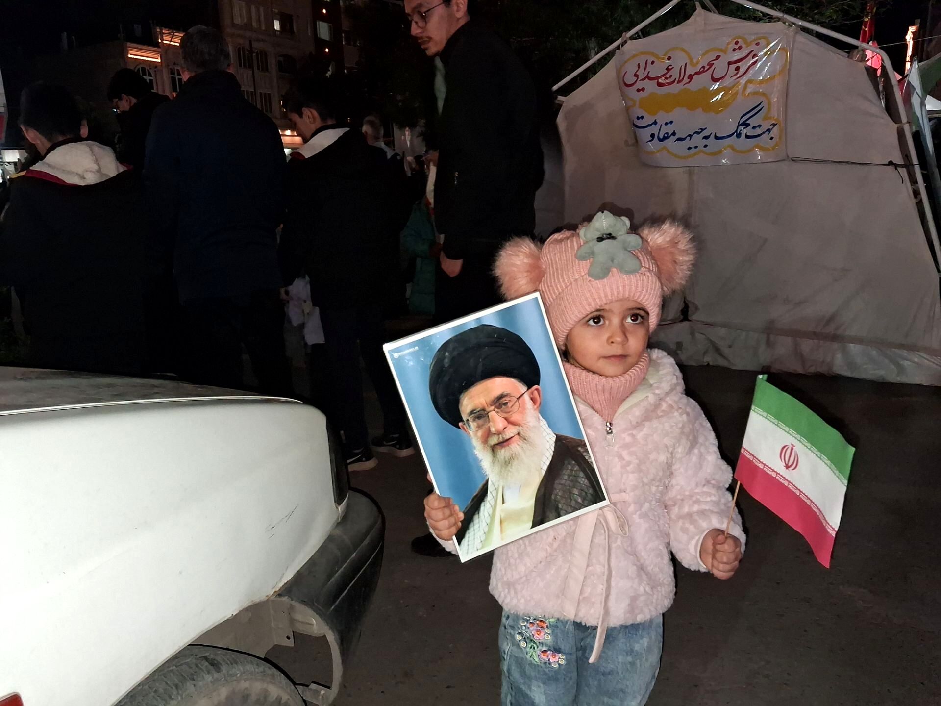 سربازان دهه نودی در قلب میدان 
