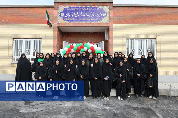 آیین افتتاح دبیرستان دخترانه پریدخت اورعی عباسیان و آیین کلنگ زنی ساخت 10 مدرسه
