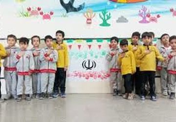 جشن پر شور انقلاب در دبیرستان زنده یاد مظهری برگزار شد 
