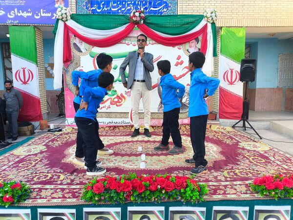 جشن دهه فجر و اعیاد شعبانیه در روستاهای لور و بنهکان