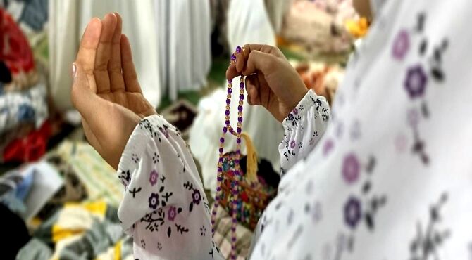 مراسم معنوی اعتکاف دانش‌آموزی در مسجد ابوالفضل ناحیه 1 کرج 