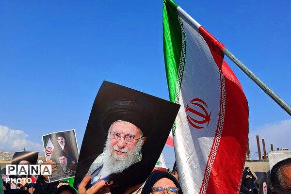 تجمع بزرگ مردمی بیعت با سومین رهبر انقلاب امام آیت‌الله سید مجتبی خامنه‌ای در شهرستان باشت