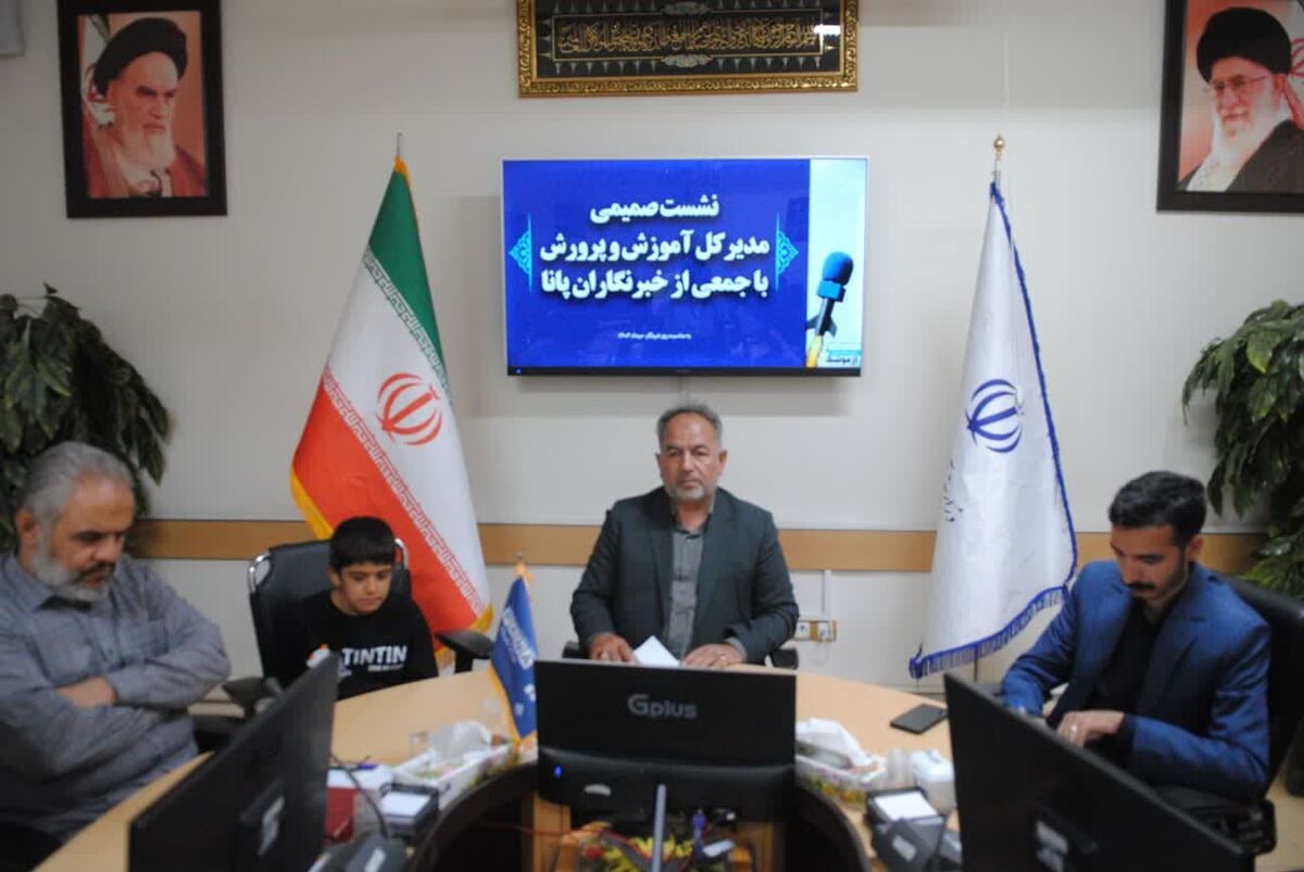پوشش کامل ثبت نام دانش آموزان گامی بلند در راستای عدالت و ارتقای کیفیت آموزشی است