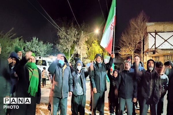هستیم بر عهدی که بستیم