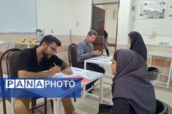 مسابقات بازی‌های فکری رویش دختران مرحله استانی در شیراز