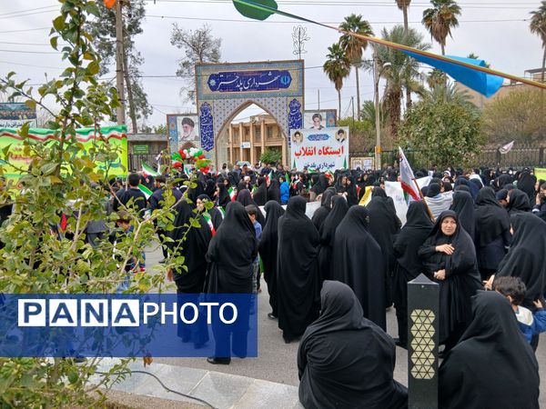 حضور پرشور مردم شهرستان پلدختر در راهپیمایی ۲۲بهمن 