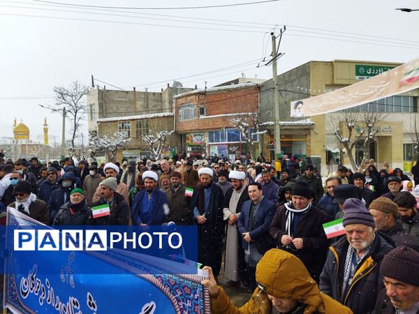 راهپیمایی یوم الله ۲۲ بهمن در شهر راز