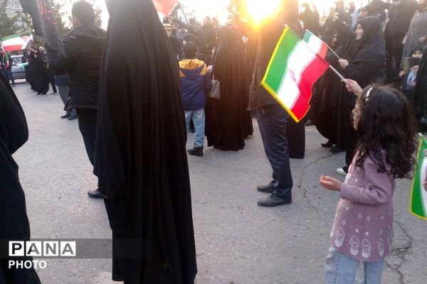 حضور مردم پردیس برای خنثی کردن حرکات  احتمالی مزدوران صهیونی