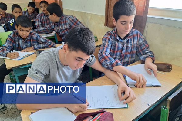 آموزش مهارت جراتمندی توسط دانش‌آموز خبرنگار پانا همگام با معلم