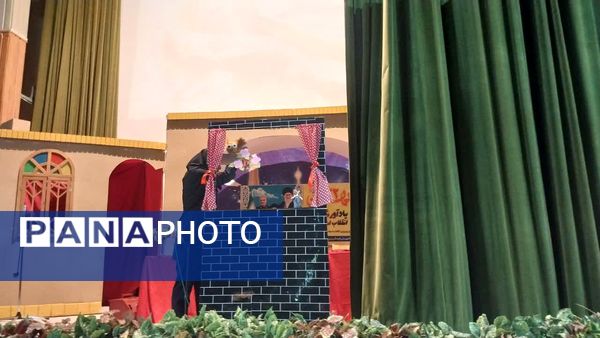 مراسم جشن نیمه شعبان توسط هنرجویان هنرستان فاطمه الزهرا (س)