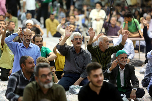 مراسم گل آرایی حرم حضرت معصومه(س) و جشن سالروز ورود ایشان به قم