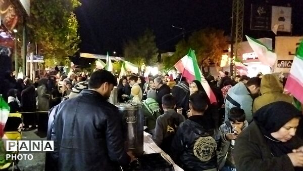 گذری بر فعالیت موکب مردمی شهید مصطفی صدر زاده در مراسم چهلم رهبر شهید و شهدای میناب