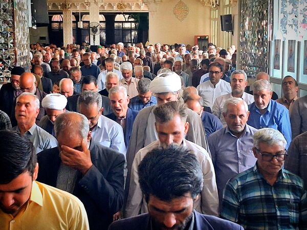 نماز عبادی سیاسی جمعه در شهرستان کاشمر 