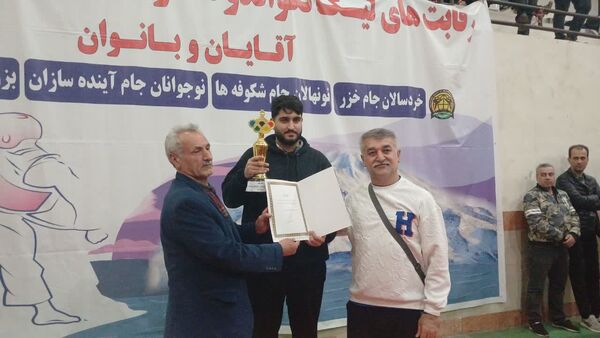 مسابقات تکواندو لیگ نوجوانان پسر در مازندران