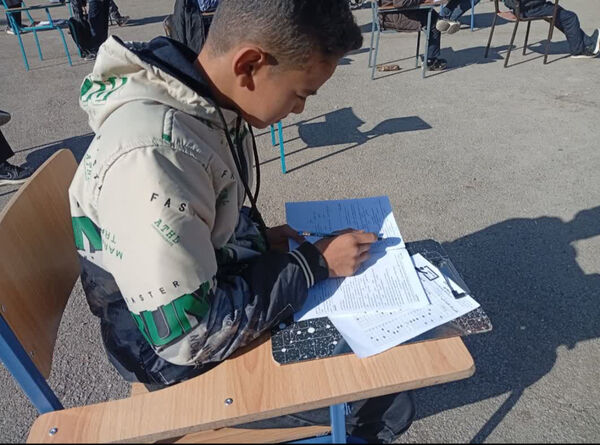 برگزاری آزمون جامع در دبیرستان مهندس حمیدیا