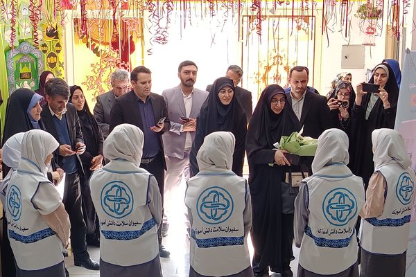 دوره آموزشی سواد سلامت با رویکرد توسعه عدالت و کیفیت آموزش و بهداشت 