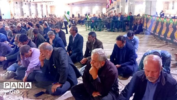 نماز جمعه عبادی و سیاسی در مصلی یاسوج