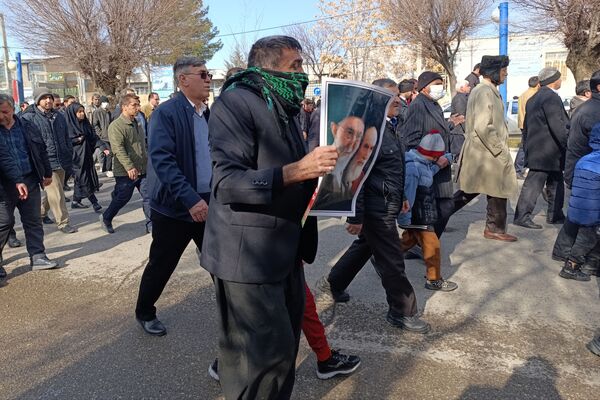 راهپیمایی باشکوه ۲۲ بهمن در اسلام آباد غرب
