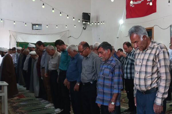 برگزاری نماز عید قربان در زرقان 