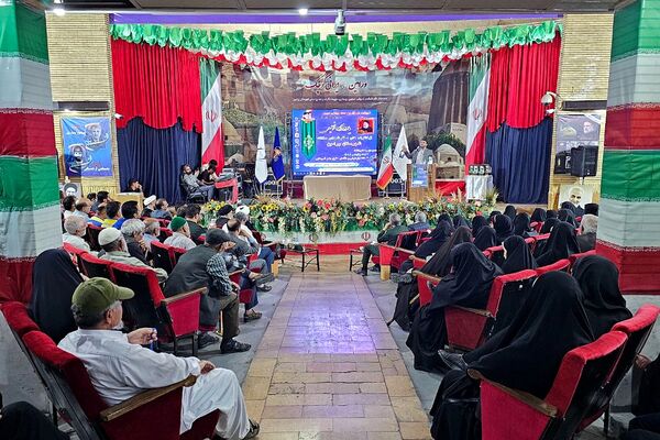 یادواره شهدای سادات شهرستان ورامین