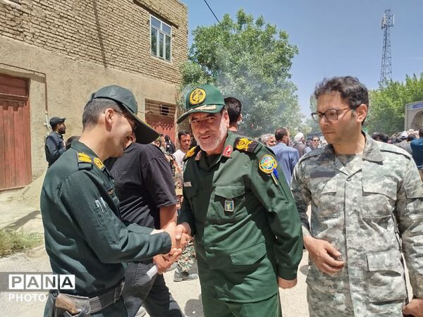 یاران چه غریبانه بودند که رفتند