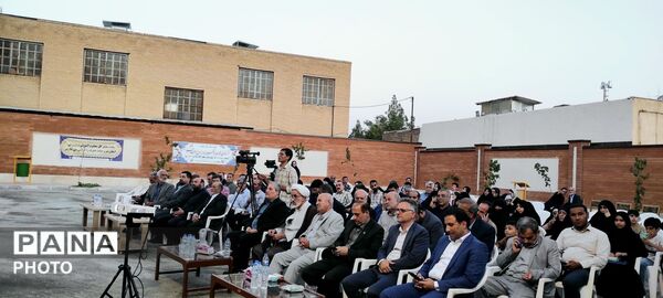 آئین افتتاحیه مدرسه پیش حرفه‌ای مادر در شهر جعفریه