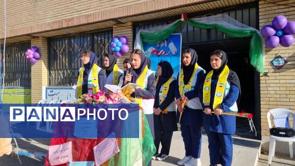 آیین بازگشایی مدارس و آغاز سال تحصیلی در دبیرستان دخترانه زکیه سنندج 