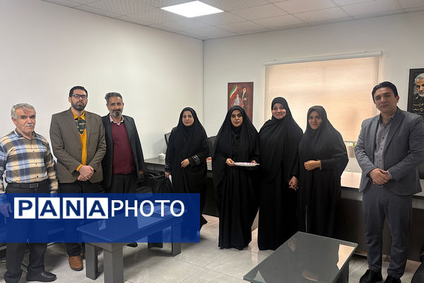 قدردانی از نقش بانوان در عرصه تعلیم و تربیت اسلامشهر