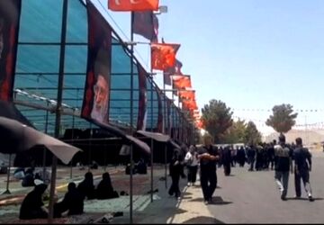 در قلب فخر ایران موکب‌ها میزبان عزاداران شده‌اند