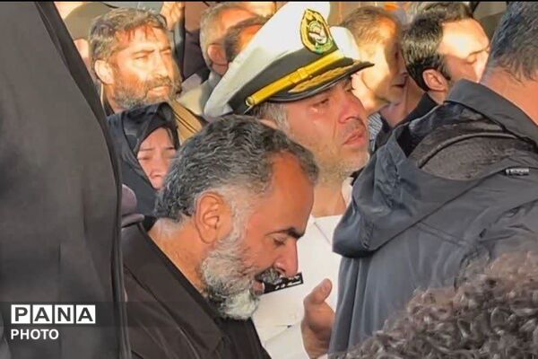 مراسم اربعین شهدای ناوچه دنا در روستای لزور