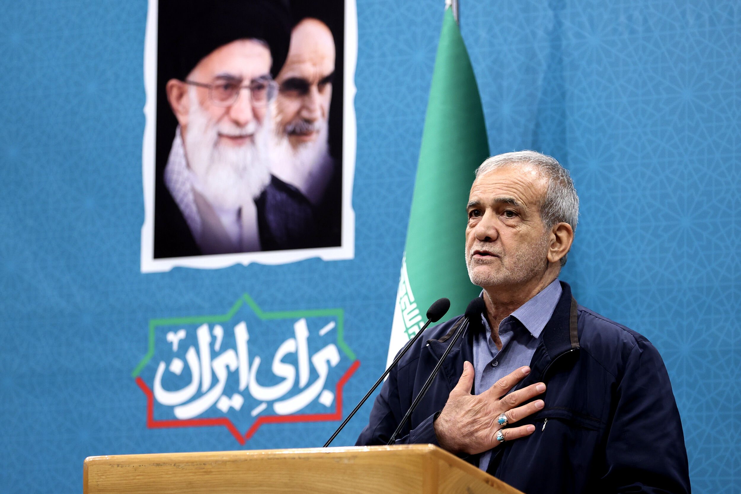 مشکل کمبود مدرسه در مناطق محروم را با کمک بسیج مرتفع می‌کنیم