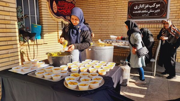 برگزاری مراسم دهه فاطمیه‌ در دبیرستان شاهد عصمت ناحیه۳ کرج
