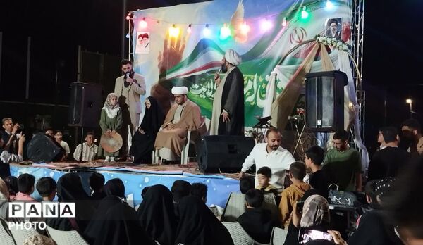 پیوند عشق و ایمان در دلِ جمعیت 