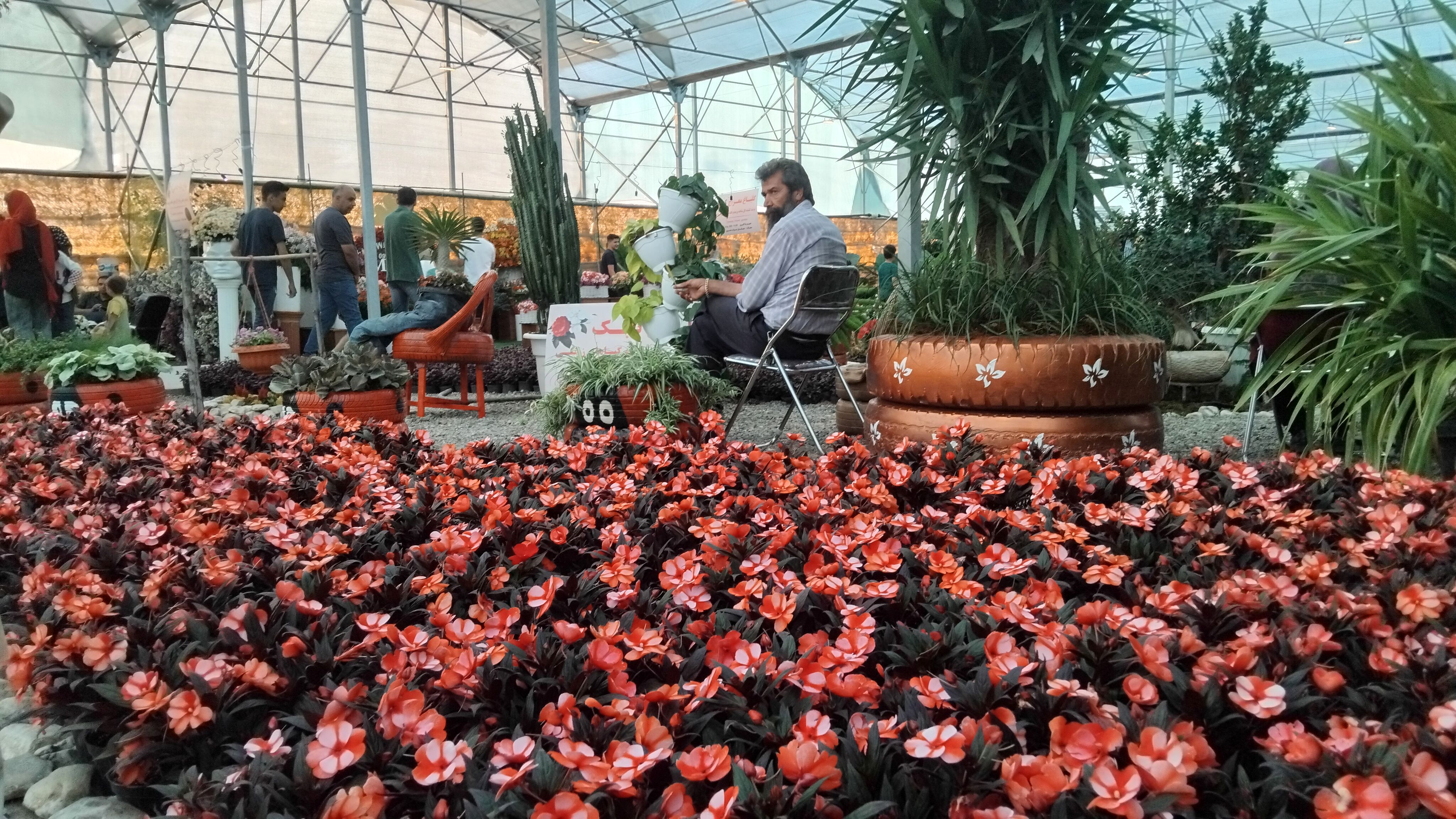 جشنواره گل‌و‌گیاه در محلات