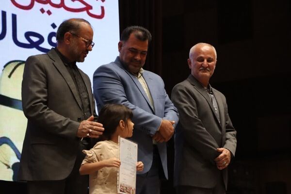 مراسم تجلیل از فرزندان فعالان رسانه یزد