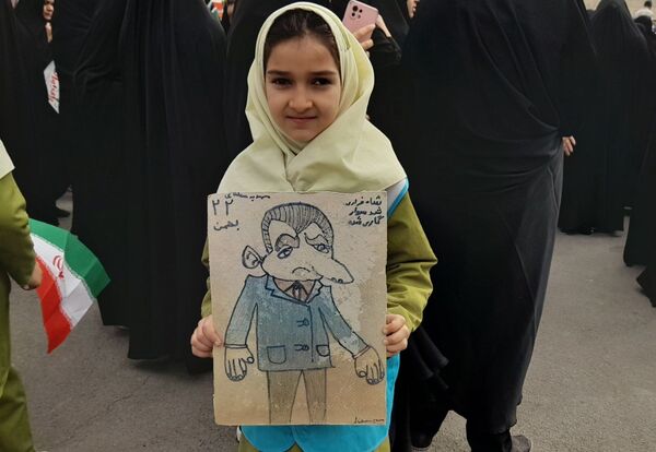 راهپیمایی مردم جعفرآباد قم در جشن سالگرد پیروزی انقلاب