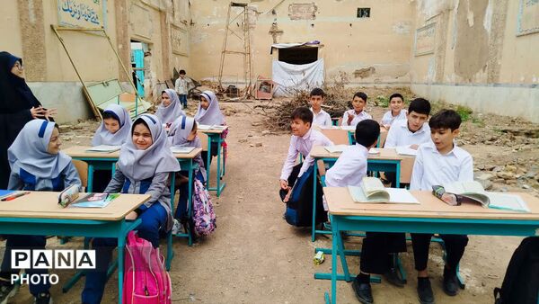 نماهنگ لالایی برای فرشتگان میناب