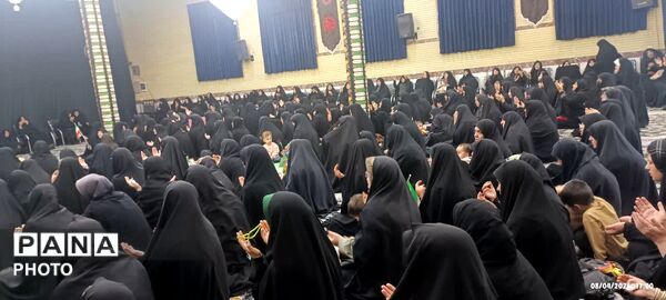 مراسم چهلمین روز شهادت رهبر انقلاب در لالجین برگزار شد