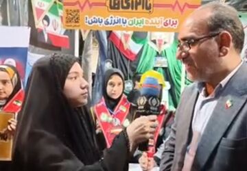 نقش‌آفرینی دانش‌آموزان پیشتاز در غرفه «با انرژی‌ها» 