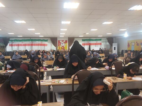 مسابقه بزرگ لیگ دانش آموزی جت مدارس منطقه ۵ تهران