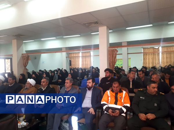 برگزاری مراسم بزرگداشت روز دانشجو در پیام نور آشخانه 