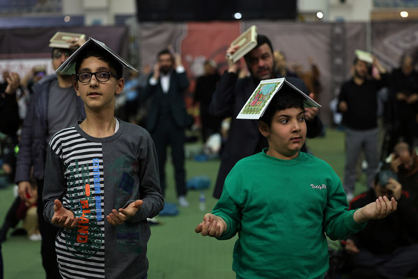 احیای شب نوزدهم ماه رمضان- مصلی بزرگ امام خمینی(ره)
