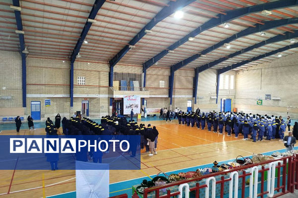 اردوی تمشک دختران شهرستان‌های جنوبی استان بوشهر در کنگان