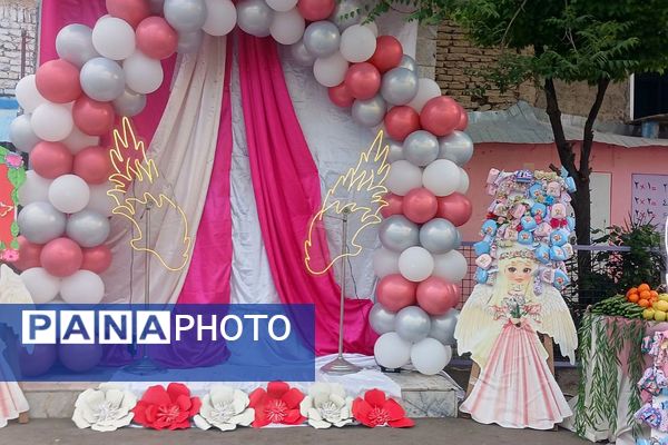 برگزاری جشن تکلیف دختران در مدرسه معراج بهارستان۲