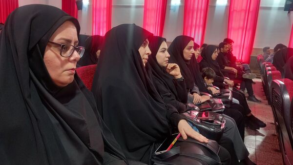 همایش توانمندسازی نومعلمان‌ ناحیه یک شهرستان بهارستان 