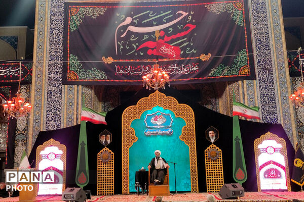 حضور مردم شیروان در سوگواری حسینی سالار شهیدان حضرت اباعبدالله الحسین  در حرم مطهر امام رضا (ع)
