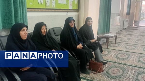 بزرگداشت ولادت حضرت زینب(س)در دبستان شهید عامل هوشمند زارچ 