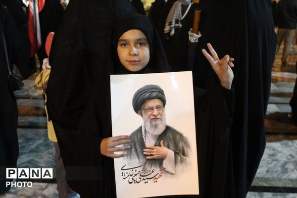احیا در اولین شب قدر و هشتمین شب مراسم شهادت قائد امت آیت الله خامنه ای 