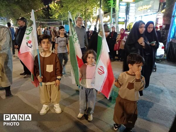اجتماعات شبانه مردم بجنوردی؛ شب‌های پرشور در مرکز خراسان‌شمالی